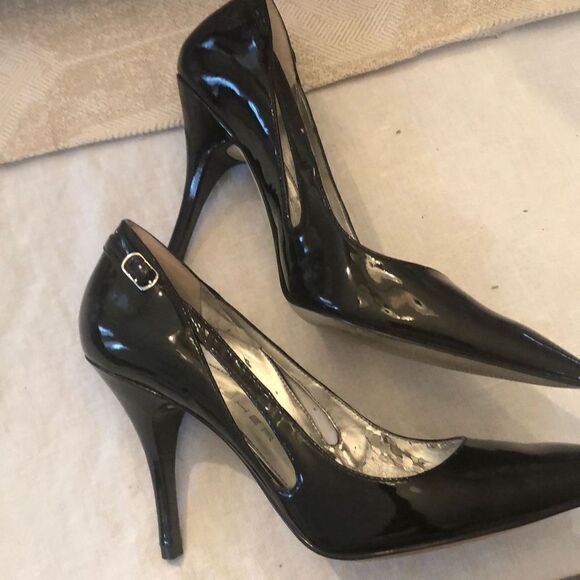 Mark Fisher Black patent leather pumps size 7.5. - Picture 4 of 12